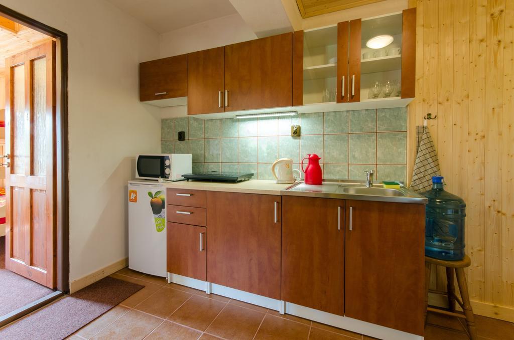 Penzion Pulciny 43 Kamer foto