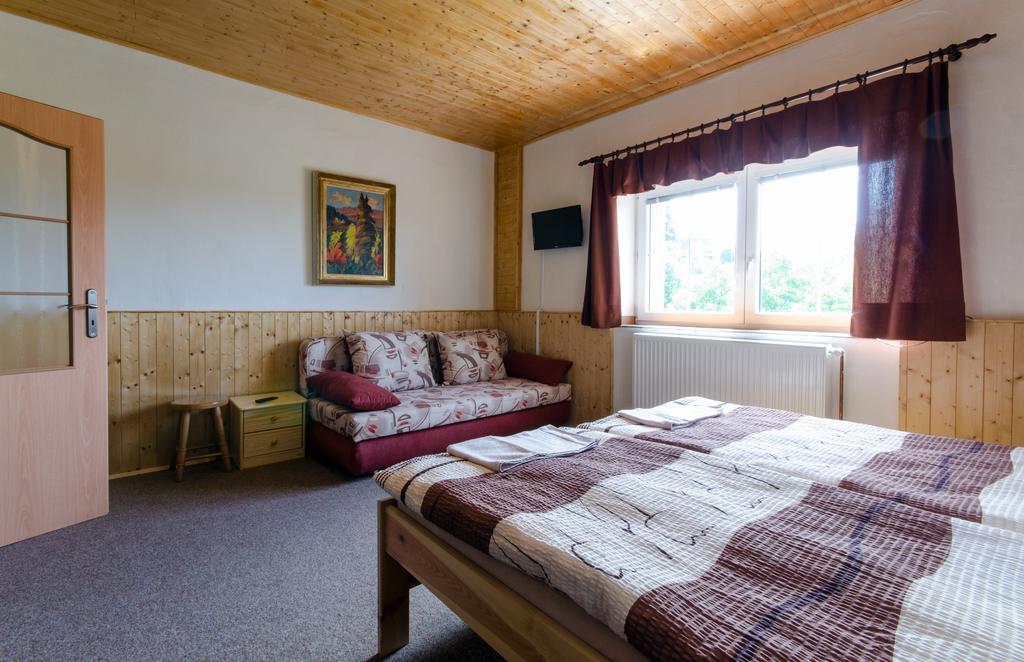 Penzion Pulciny 43 Kamer foto
