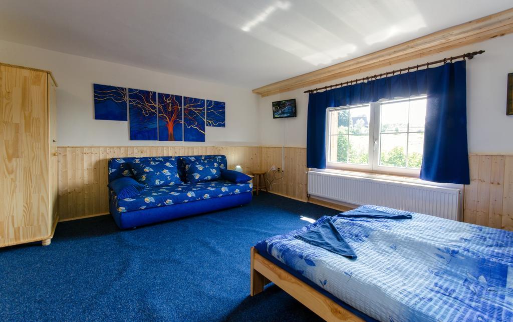 Penzion Pulciny 43 Kamer foto